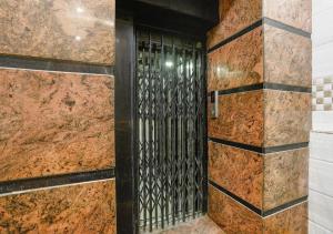 Fotografie z fotogalerie ubytování Hotel National - Grant Road v Bombaji