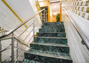 Fotografie z fotogalerie ubytování Hotel National - Grant Road v Bombaji