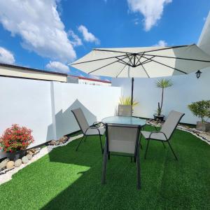 Um jardim em Sleep Walker Poshtel
