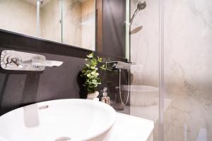 Ένα μπάνιο στο Apartament Podhale by Apart Concept Podhale +16 φωτογραφίες