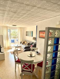 Posezení v ubytování Muy cerca del mar, dos habitaciones