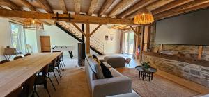 Posezení v ubytování Chambre d'hôte de charme L'Escapada Les Échappées Belles