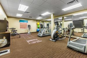 The fitness center and/or fitness facilities at MainStay Suites Event Center