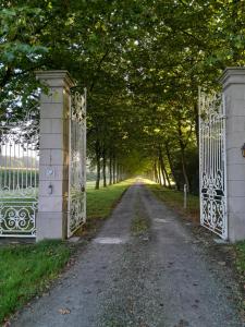 Vườn quanh Hostellerie de Fontenaille