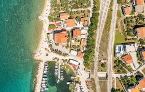 Landskap semula jadi dekat dengan rumah percutian +42 gambar