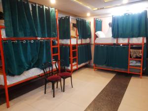 Koja eða kojur í herbergi á Cozy Bunks Z-Hostel