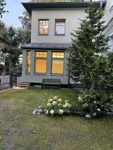 Vonkajšia záhrada v ubytovaní Evergreen Sopot House