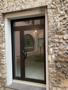Fotografie z fotogalerie ubytování La Bottega Suite Deluxe Monolocale v destinaci Desenzano del Garda