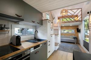 Kuchyň nebo kuchyňský kout v ubytování Tiny House Nr 5