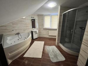Kúpeľňa v ubytovaní Hostel & Restauracja Santorini