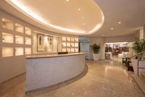 Vstupní hala nebo recepce v ubytování Iberostar Selection Cancún + 37 fotografií