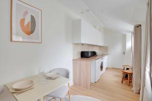 Η κουζίνα ή μικρή κουζίνα στο Charming house -2BR-4P- Ivry-sur-seine