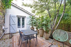 Κήπος έξω από το Charming house -2BR-4P- Ivry-sur-seine