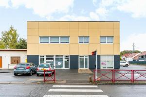 Το κτήριο όπου στεγάζεται  το διαμέρισμα