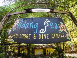 Certifikát, hodnocení, plakát nebo jiný dokument vystavený v ubytování Adang Sea Divers & Eco Lodge