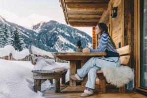 Obiekt Gletscher-Chalet Stubai zimą