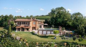 Zahrada ubytování Domus in Cauda - Pool Langhe View - Free Parking & Wi-Fi