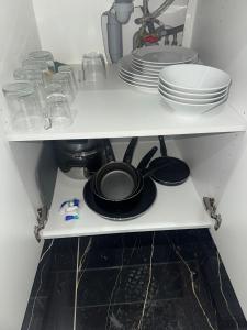 Fotografie z fotogalerie ubytování Appartement 10 min de stade de France et 15 min de airport CDG v destinaci La Courneuve