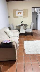 Χώρος καθιστικού στο Apartamento Atalaia