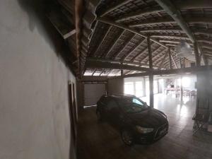 サン・フランシスコ・ド・スルにあるChácara Rota das Praias - Ubatuba - São Francisco do Sulの小型車