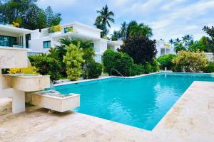 Bazén v ubytování Louisa Apart-Hotel Las Ballenas nebo v jeho okolí