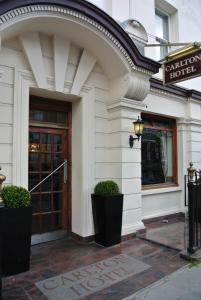 Exteriér nebo vchod ubytování Carlton Hotel