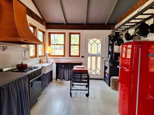 Dapur atau dapur kecil di Havana Villa