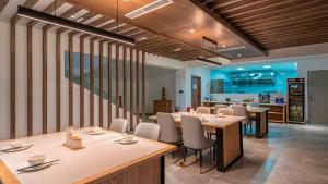 Xisu Garden Inn餐廳或用餐的地方