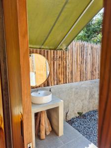 Ảnh trong thư viện ảnh của Desa Air Hot Springs & Glamping ở Bangli