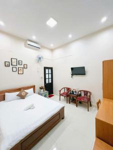 Postel nebo postele na pokoji v ubytování Amy 2 Hostel Hue