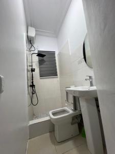 Baðherbergi á J Gibson suite