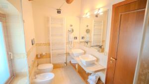 Koupelna v ubytování Relais Corte Cavalli