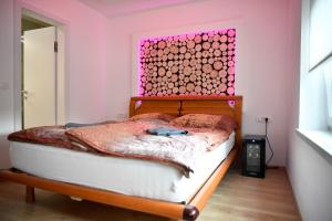 Postel nebo postele na pokoji v ubytování CASA BOX PREMIUM free garage