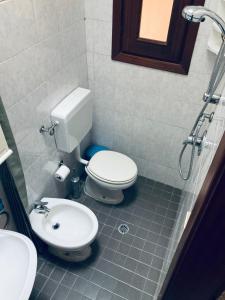 Ένα μπάνιο στο Sogliano Home +6 φωτογραφίες