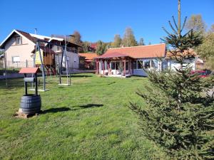 El edificio en el que está el departamento