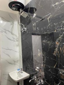 Bagno di Nakshatra palace