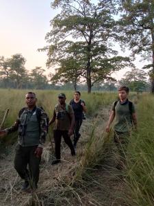 Oaspeți care stau la Jungle Base Camp