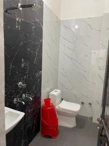 Bagno di Nakshatra palace