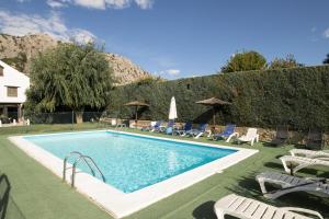 Swimmingpoolen hos eller tæt på Monte las viñas