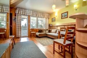 Postel nebo postele na pokoji v ubytování Dulakówka - domek na każdą pogodę