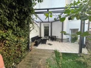 Κήπος έξω από το FeWo Kleeblatt mit eigener Terrasse
