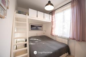 Ένα ή περισσότερα κρεβάτια σε δωμάτιο στο Villaggio Tavaredo - Appartamento 02 +22 φωτογραφίες
