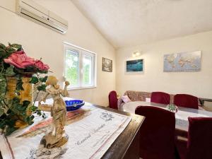 Posezení v ubytování House Tamy - with jacuzzi