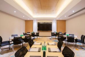 TV o dispositivi per l'intrattenimento presso Hampton by Hilton Guangzhou Zhujiang New Town - Free Shuttle Bus to Canton Fair