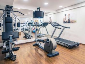 Posilňovňa alebo fitness centrum v ubytovaní Mercure Monte Igueldo