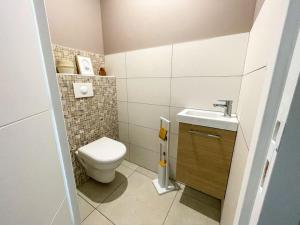 Φωτογραφία από το άλμπουμ του LaDolceVita123 Spa Sauna Terrasse couverte WIFI σε Monistrol-sur-Loire