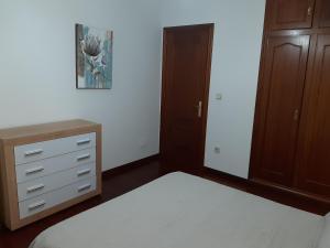 Posteľ alebo postele v izbe v ubytovaní 1ª LÍNEA DE PLAYA, VISTAS AL MAR Y MUY CÉNTRICO.