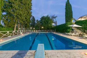 Bazén v ubytování Hotel Boomerang Roma nebo v jeho okolí