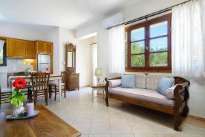 Kuchyň nebo kuchyňský kout v ubytování Villa Melini