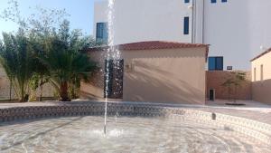 Piscina di Al Bayan Palms o nelle vicinanze